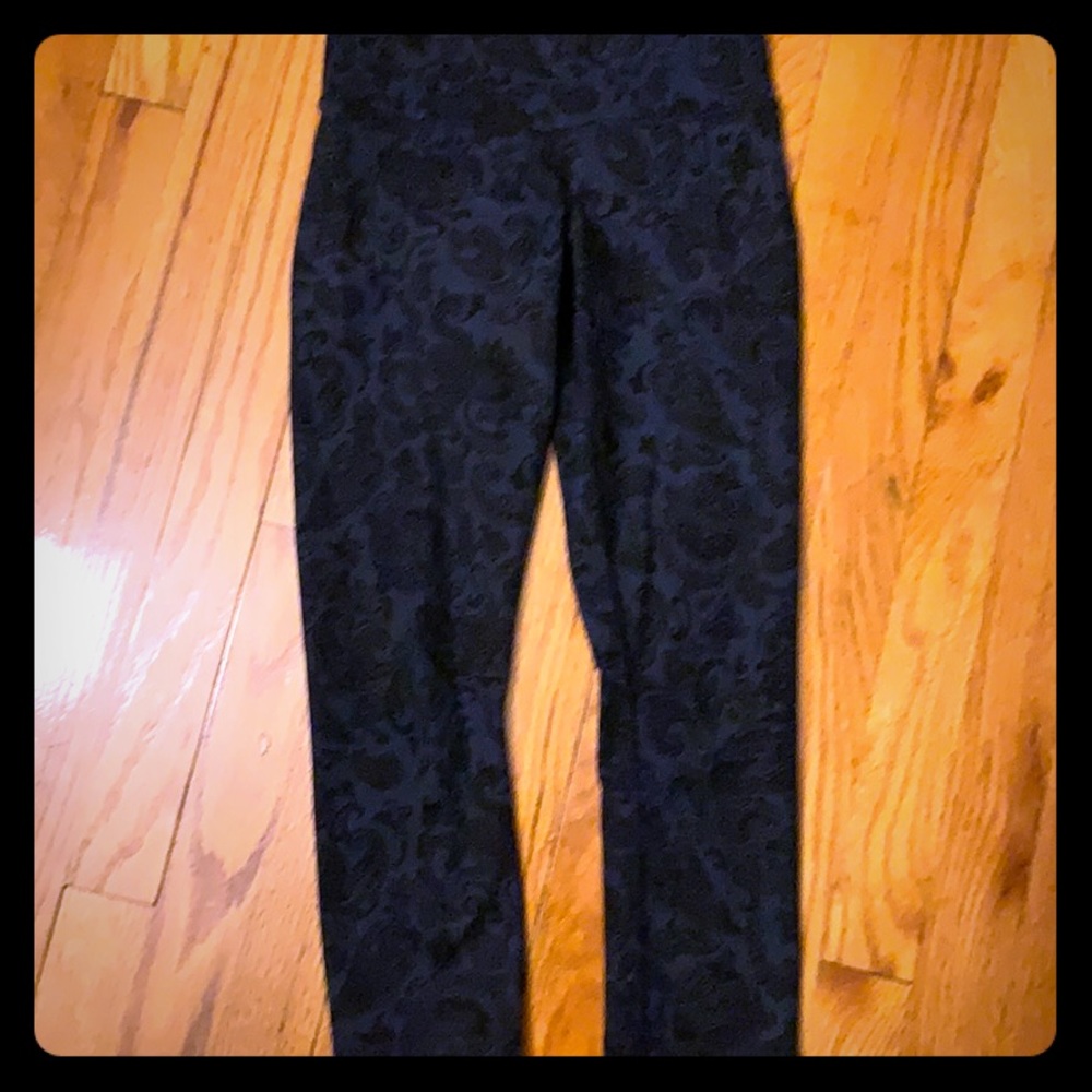 Lululemon Leggings with paisley print
